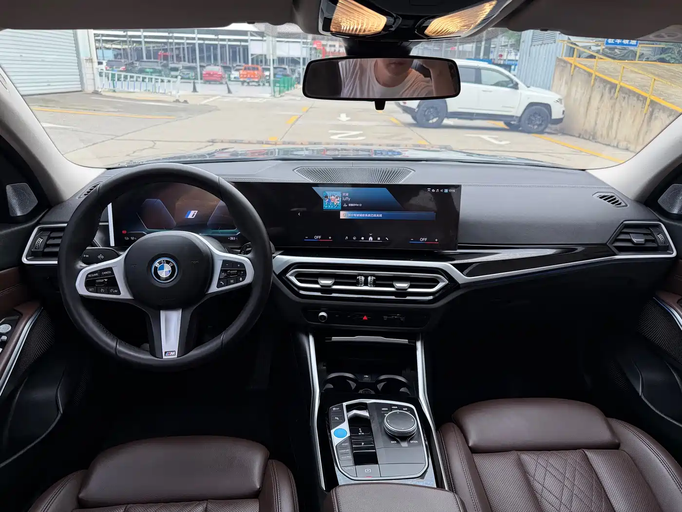 BMW i3 2024 eDrive 35 L фото 6