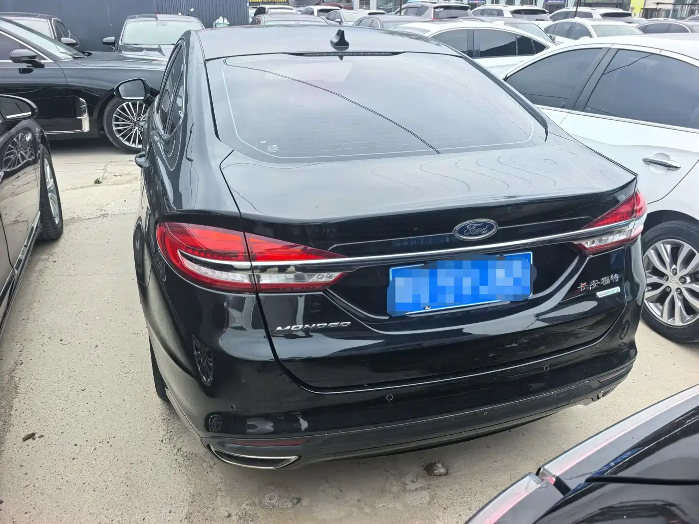 FORD MONDEO