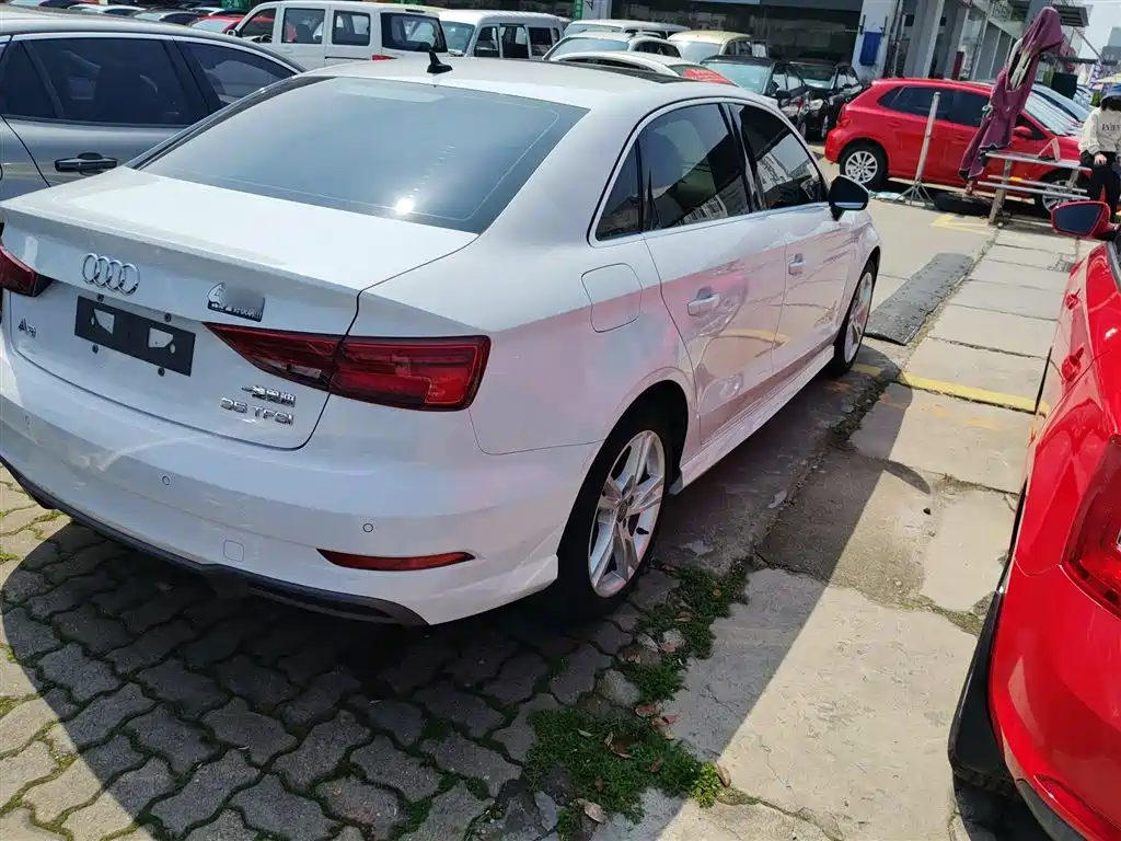 Audi A3 2019 Limousine 35 TFSI Fashion China V фото 25