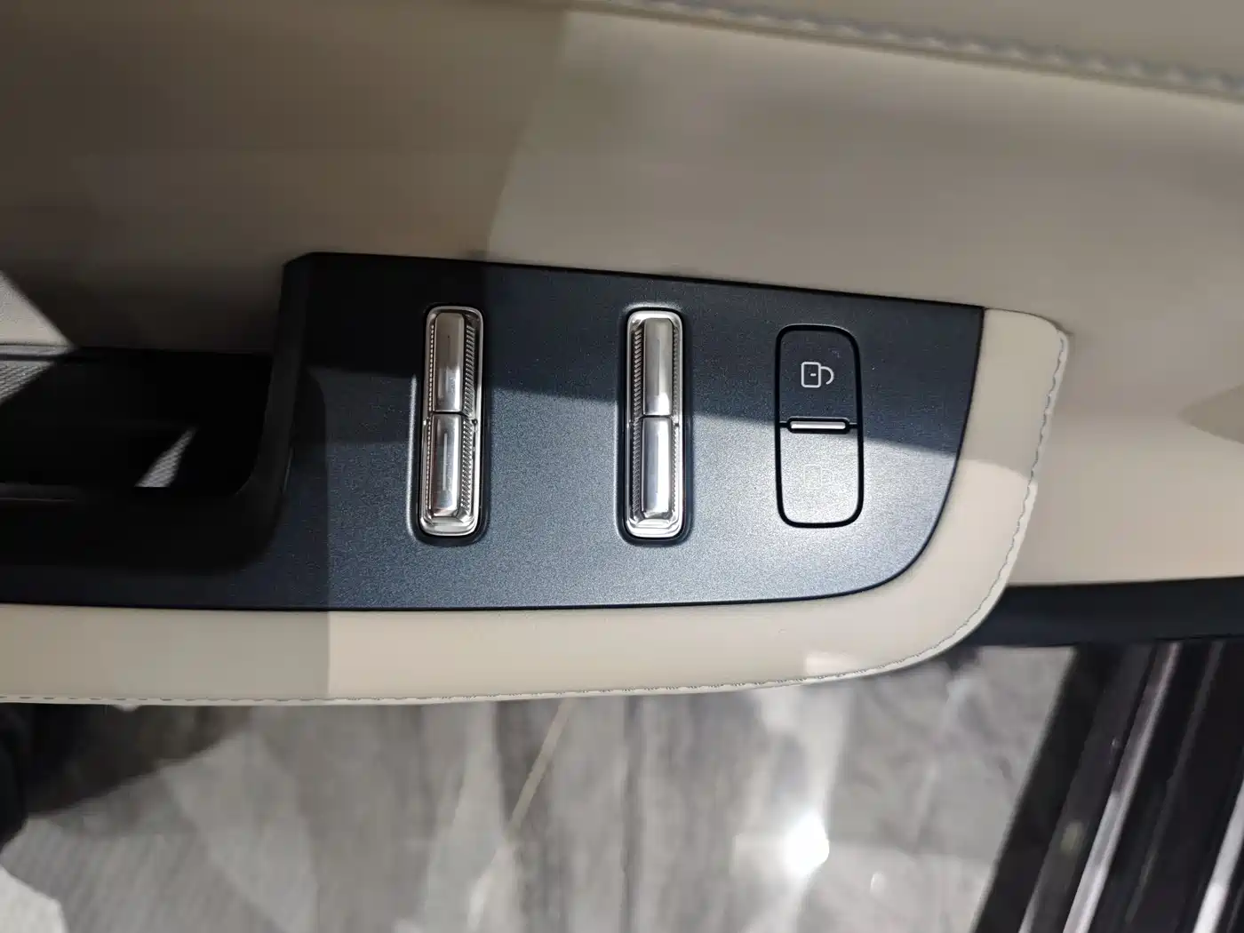 ZEEKR EXTREME KRYPTON 001