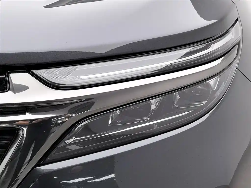 Chevrolet Equinox 2021 550T RS 4WD Intelligent Defender Edition фото 7