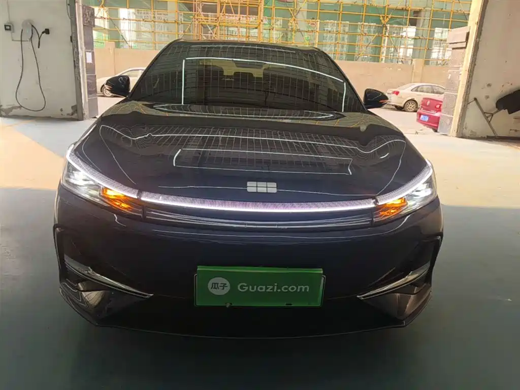 Geely Galaxy Galaxy A7 2025 EM-i фото 3