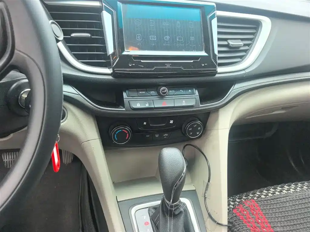 Buick Excelle 2015 15N Automatic Elite фото 13