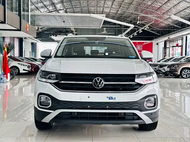 Volkswagen Tacqua 1.5L, автомат, Enjoy Smart Connect