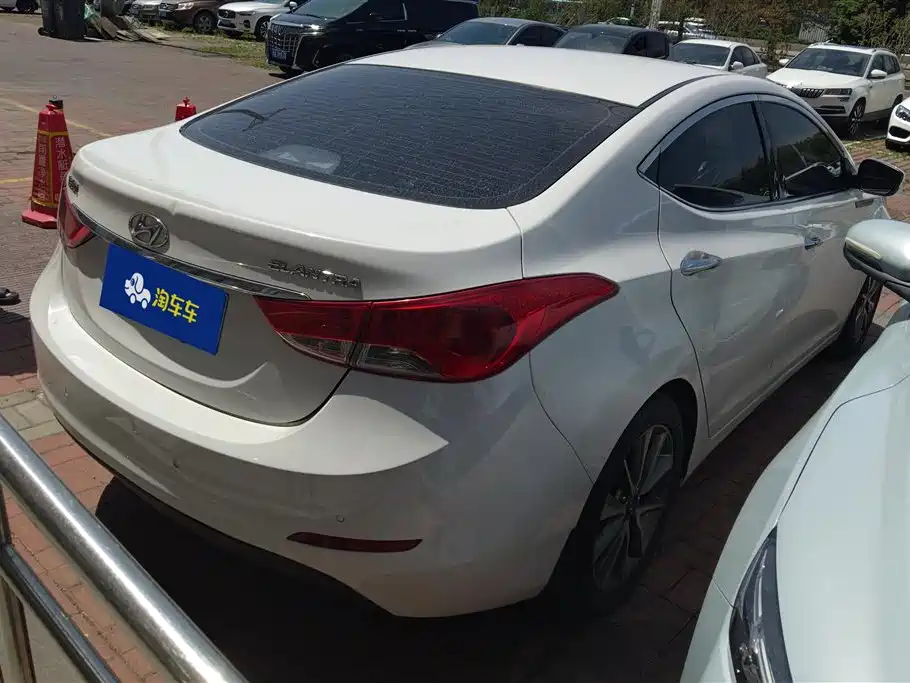 Hyundai Langdong 2015 1.6L Auto Premium фото 3