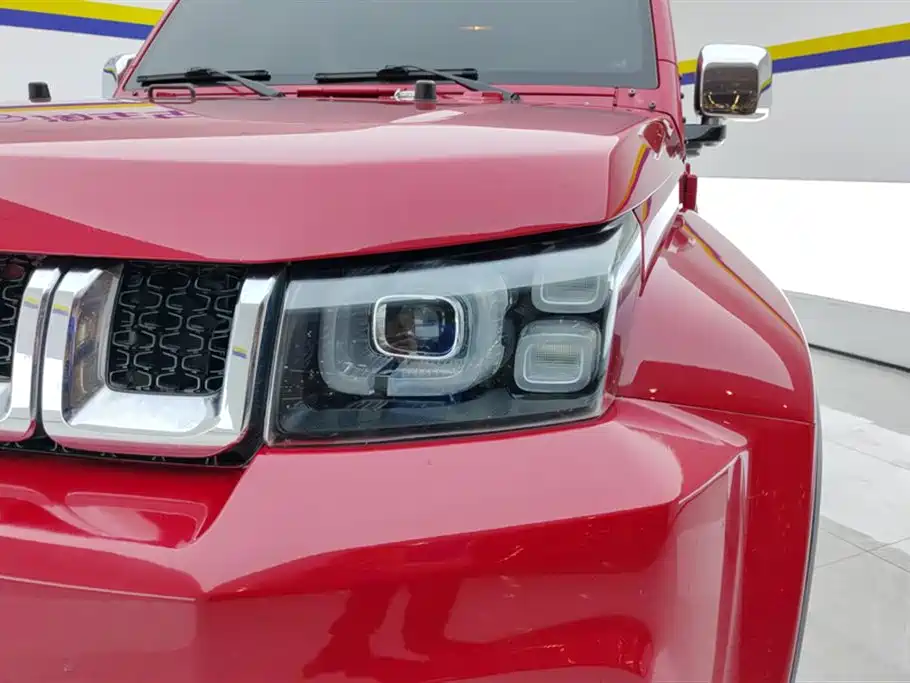 BAIC ORV Beijing Offroad BJ40 2018 PLUS 2.3T Auto 4WD Premium Edition China V фото 5