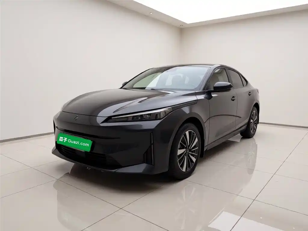 Changan Qiyuan A05 2024 Deluxe Edition 70 Leading