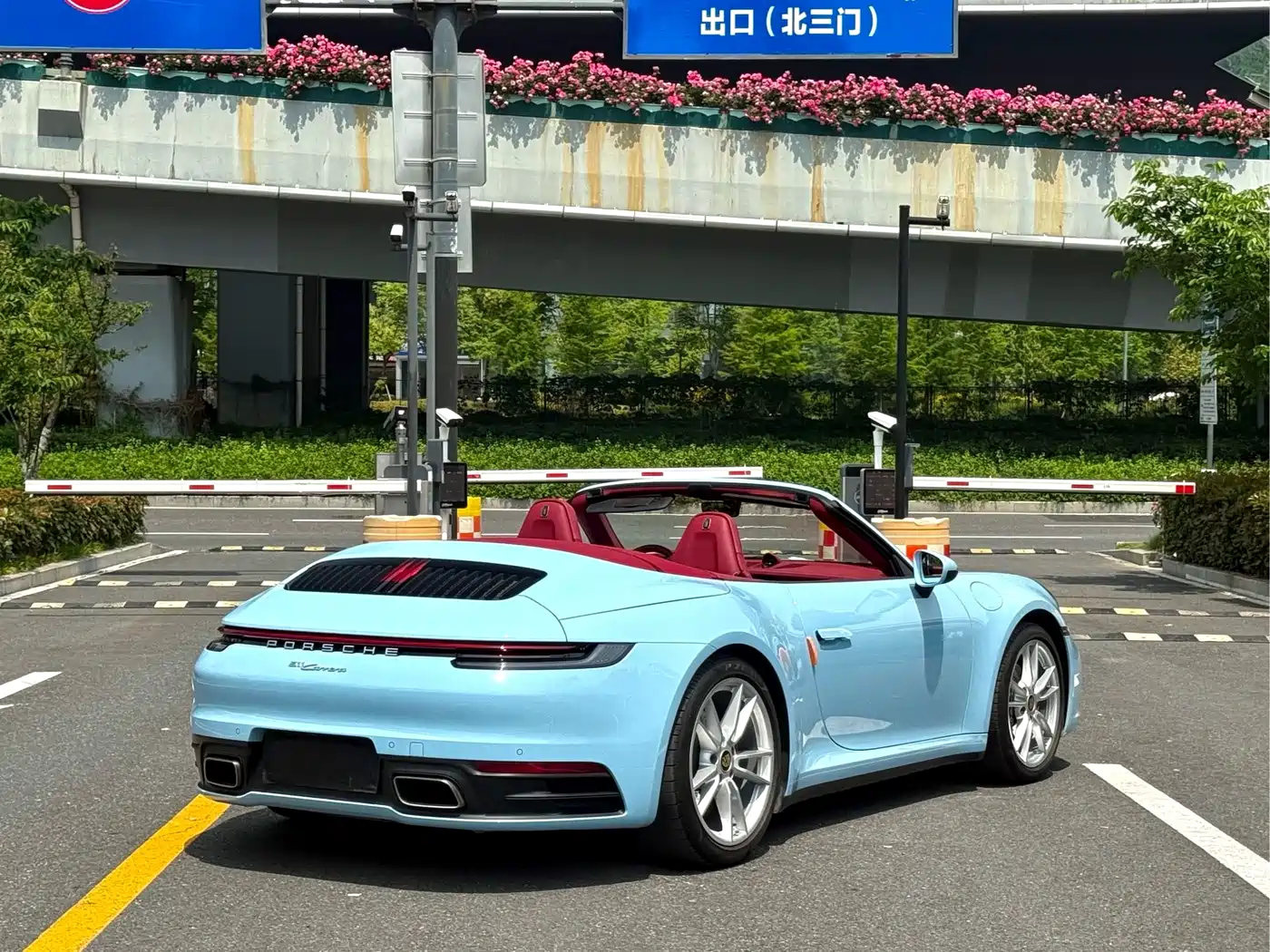 Porsche 911 2022 Carrera Cabriolet 3.0T фото 7