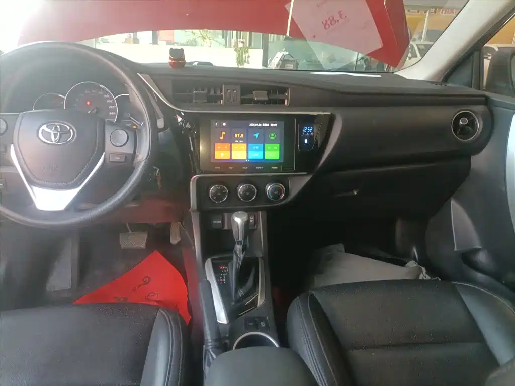Toyota Levin 2017 Facelift 185T CVT Elite (China V) фото 13