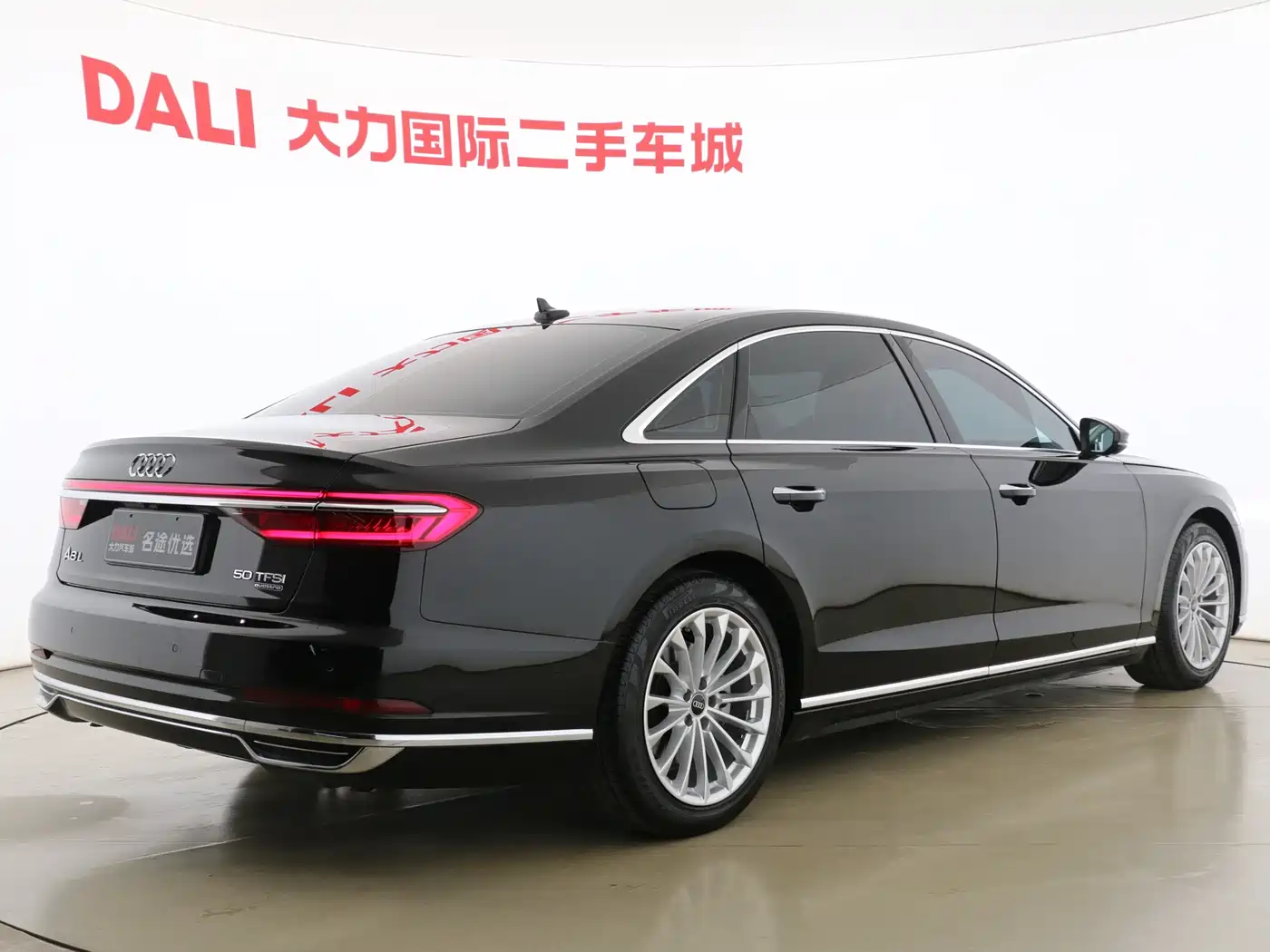 Audi A8 2021 A8L 50 TFSI quattro Comfort фото 5
