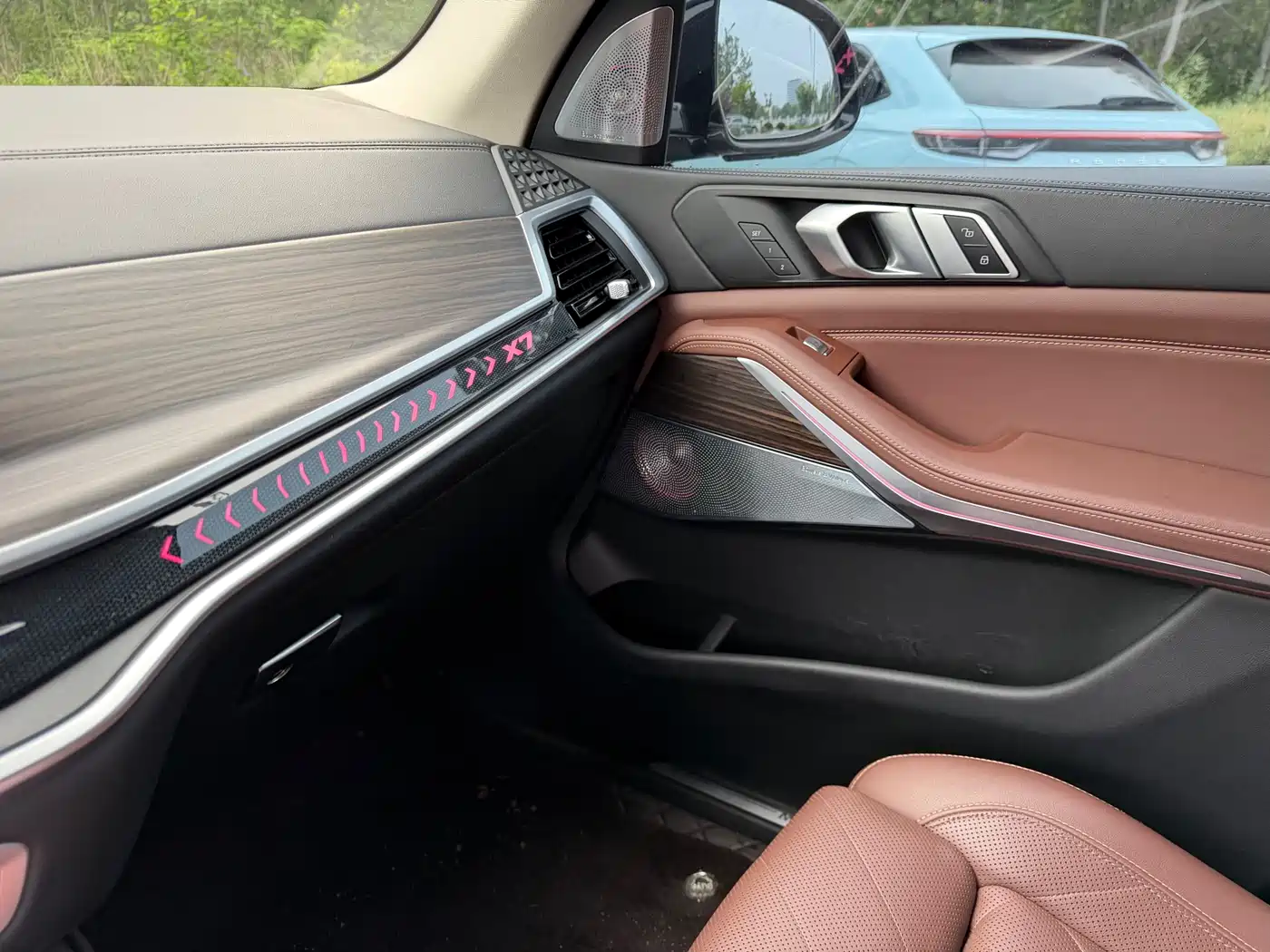 BMW X7 2023 xDrive40i Leading Luxury Package фото 8