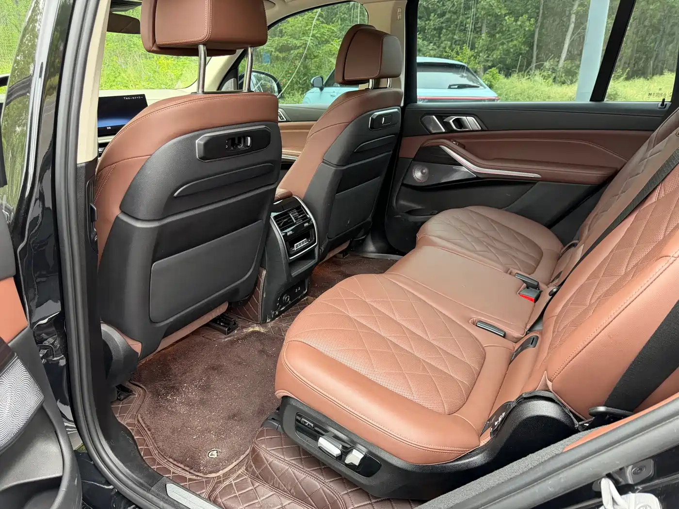 BMW X7 2023 xDrive40i Leading Luxury Package фото 5