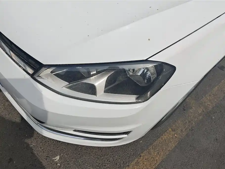 Volkswagen Golf 2015 1.4TSI Automatic Luxury фото 5