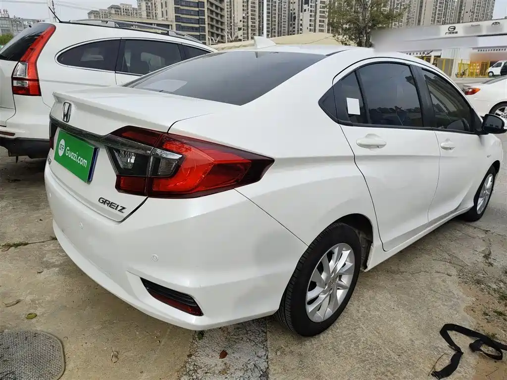 Honda Greiz 2017 2016 1.5L CVT Fashion Edition