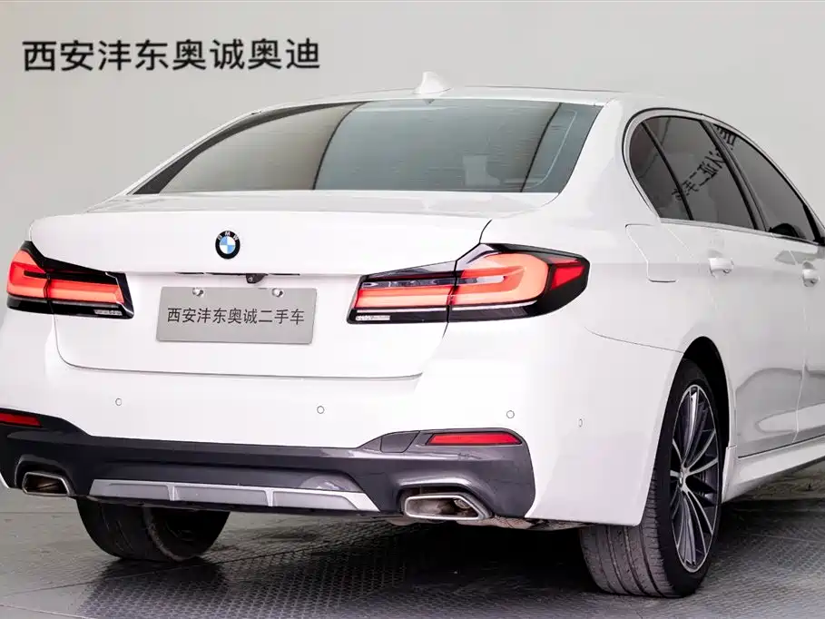 BMW 5 Series 2021 Facelift 530Li Leading M Sport Package фото 22