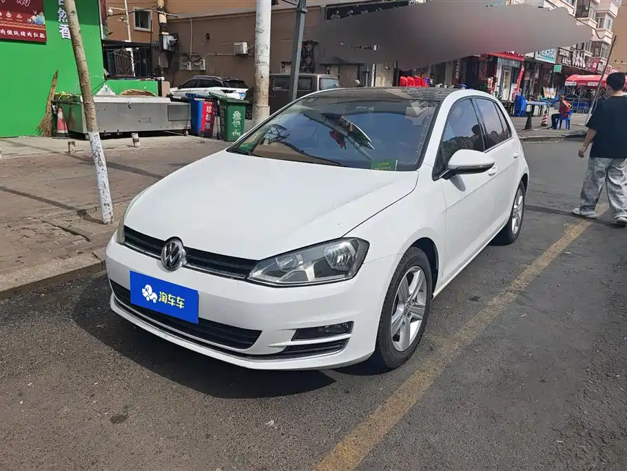 Volkswagen Golf 2015 1.4TSI Automatic Luxury