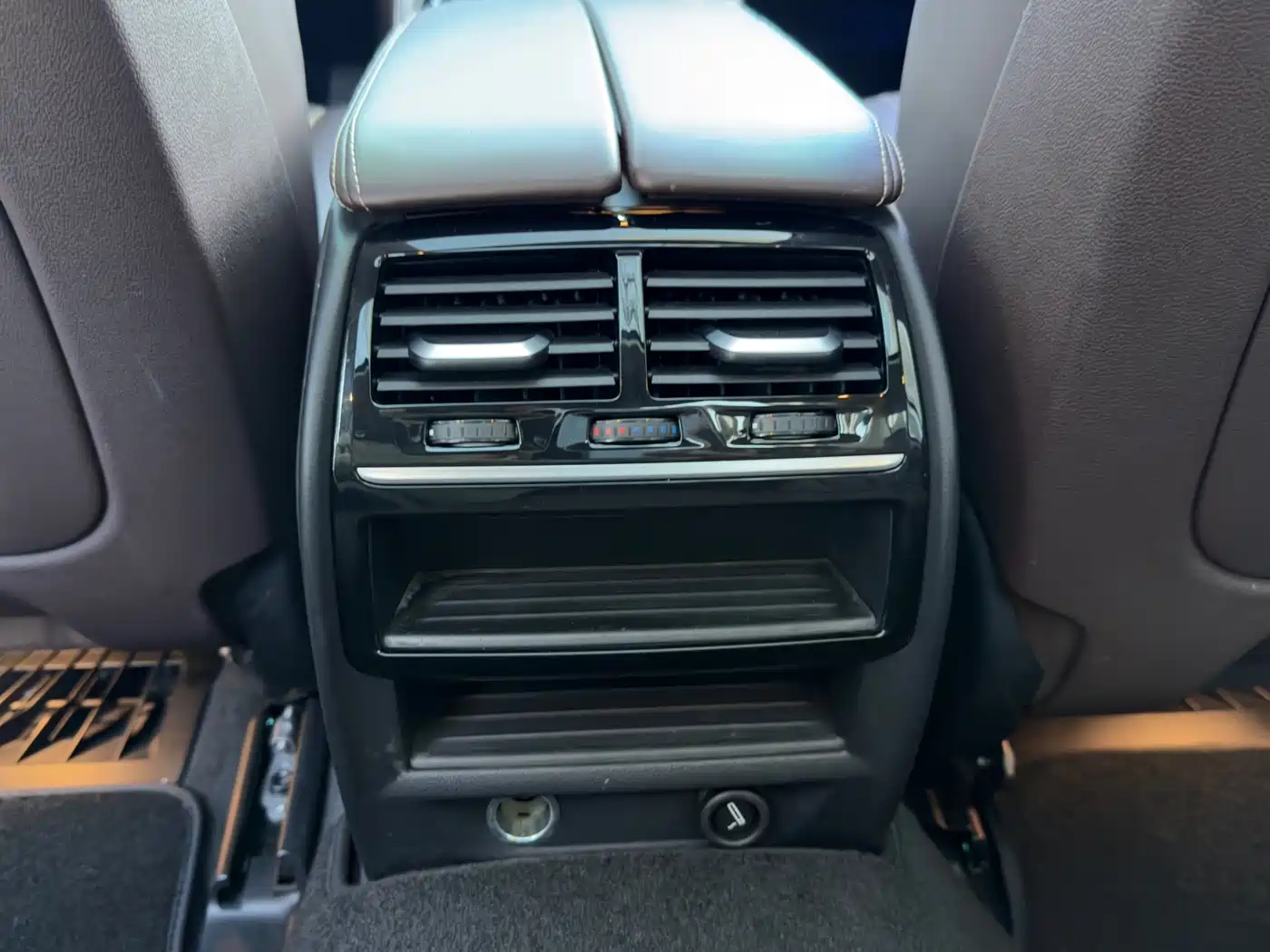 BMW 5 Series 2018 Facelift 530Li Leading Luxury Package фото 19