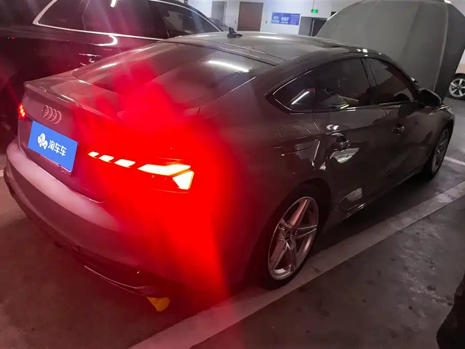 Audi A5 (Import) 2021 Sportback 40 TFSI Fashion Elegance фото 3
