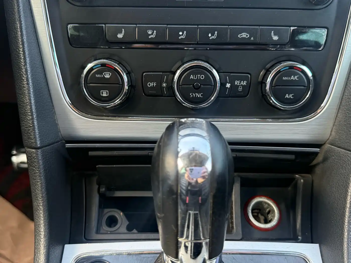 Volkswagen Passat 2014 1.8TSI DSG Executive Edition фото 10