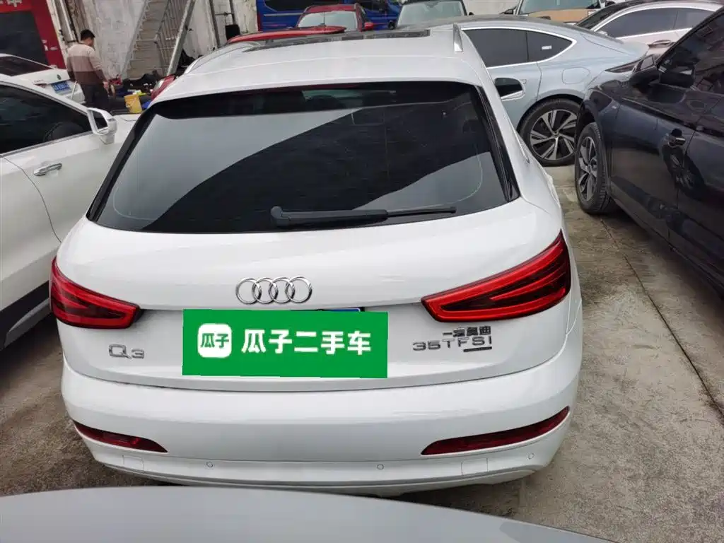 Audi Q3 2015 35 TFSI quattro Millionth Anniversary Premium фото 4