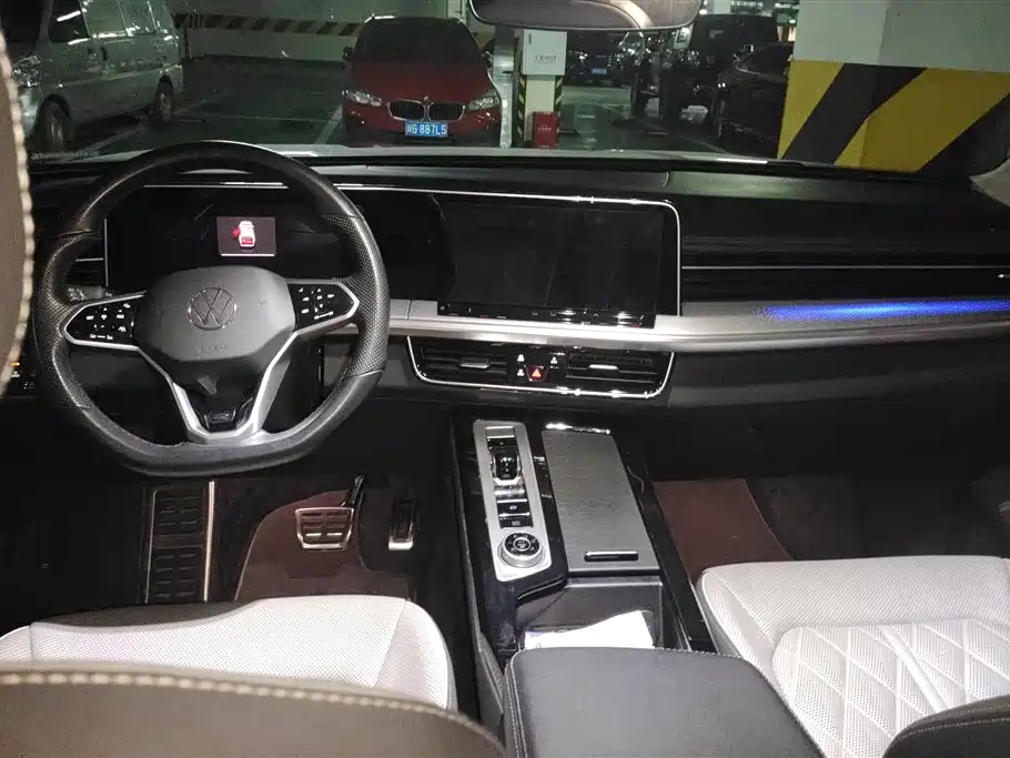 Volkswagen Talagon 2023 380TSI 4WD R-Line Touring Edition фото 12