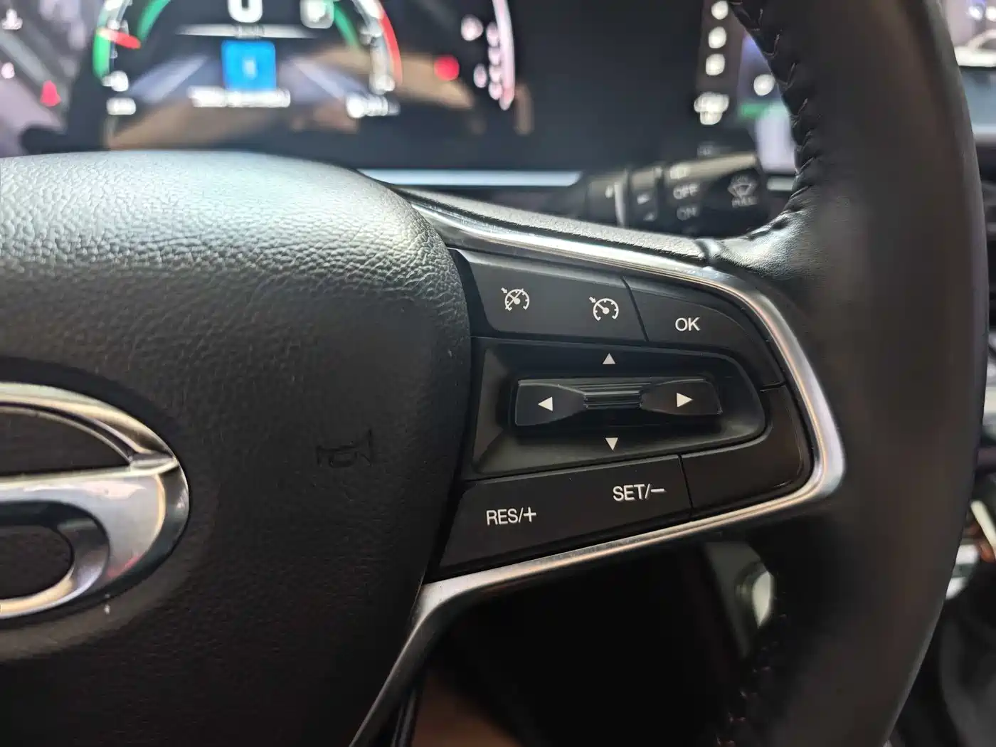 GAC Trumpchi Trumpchi M6 2021 PRO 270T DCT Premium Edition фото 12