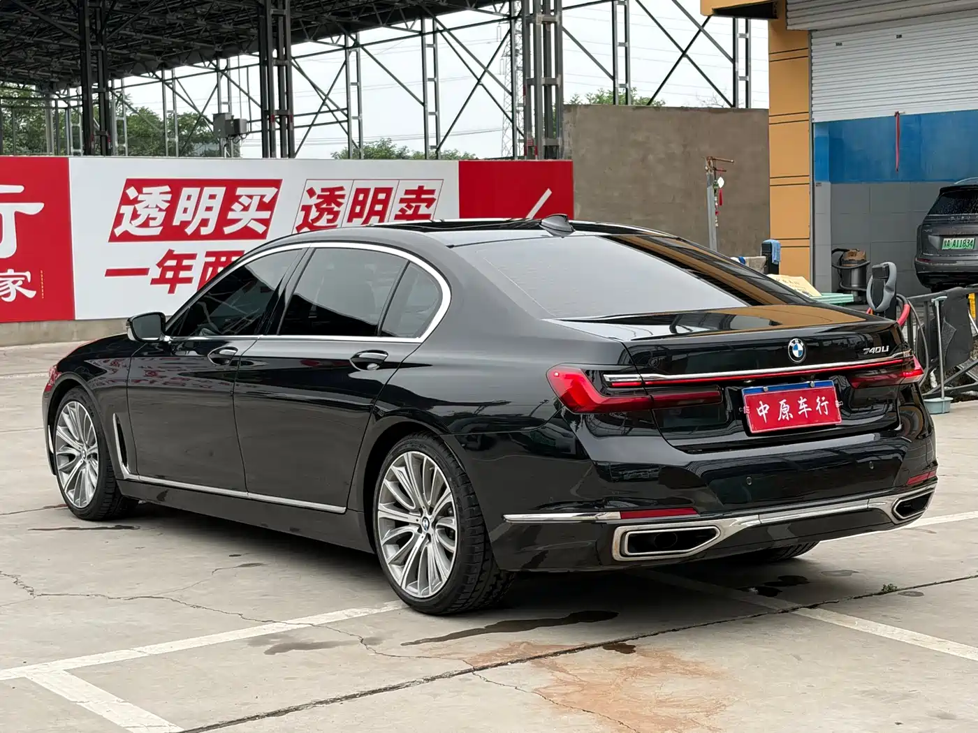 BMW 7 Series 2021 Model 740Li Leading Luxury Package фото 19