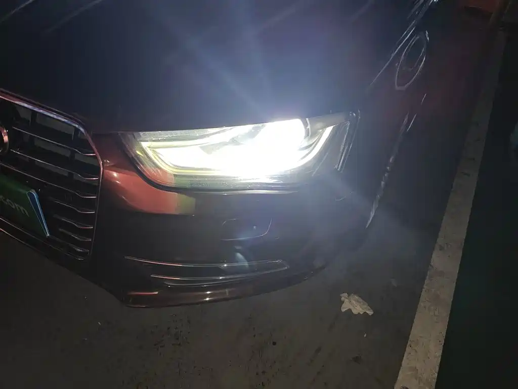 Audi A4L 2016 35 TFSI Automatic Comfort фото 18