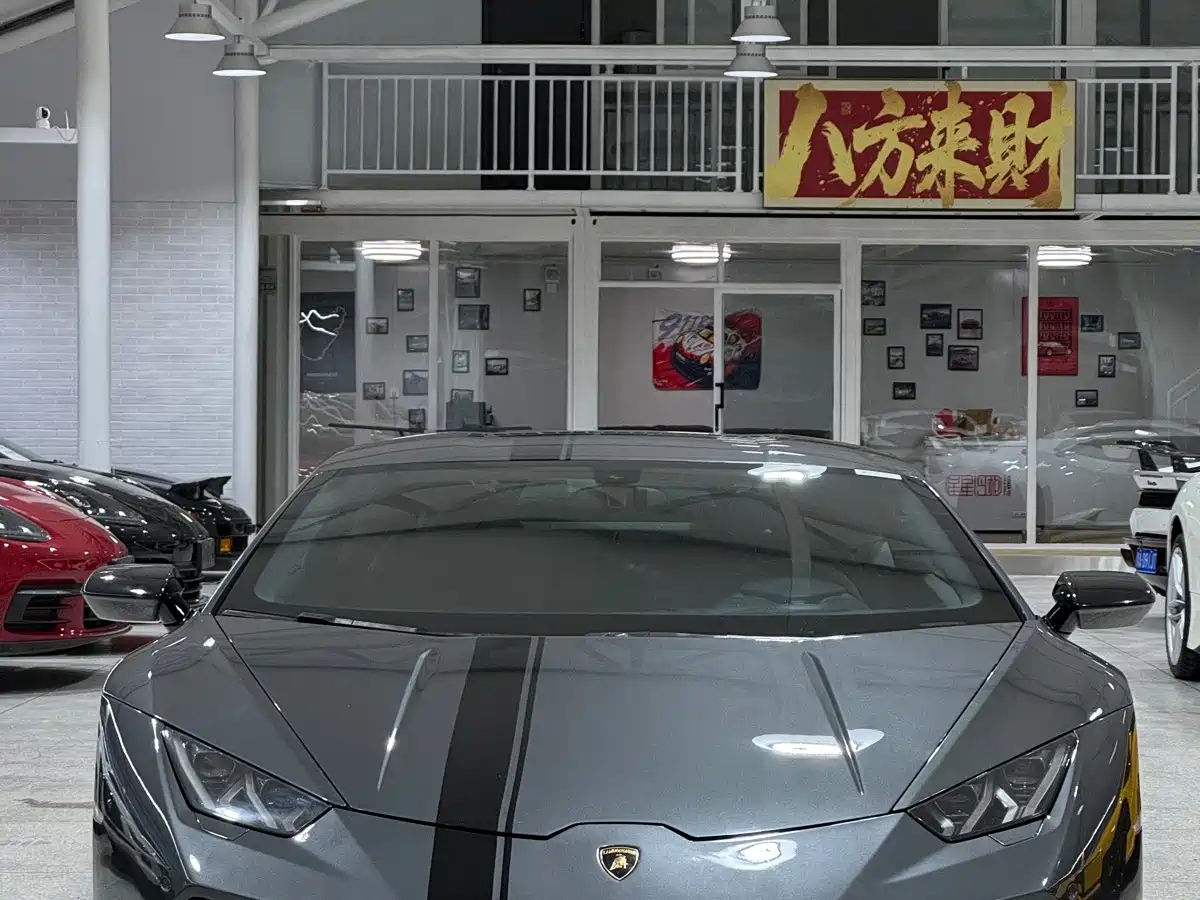Lamborghini Huracán 2015 2014 LP 610-4