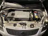 Фото 9 - Suzuki Swift