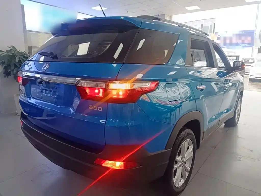 Dongfeng Fengguang Fengguang S560 2020 2018 1.8L Manual Urban 5-seater
