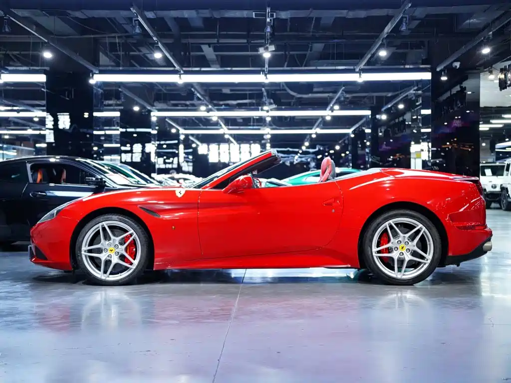 Ferrari California T 2015 2015 3.9T Standard
