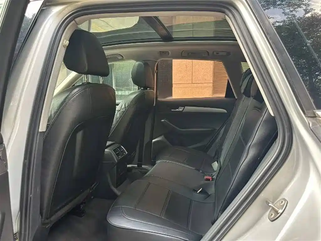 Audi Q5 2011 2.0TFSI Progressive фото 5