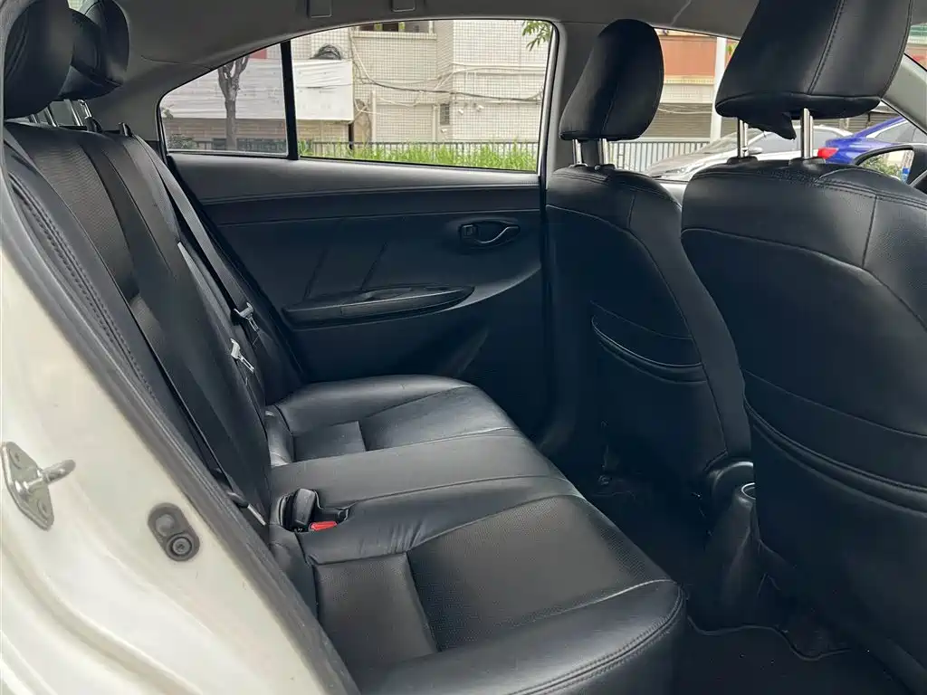 Toyota Vios 2016 1.5L Automatic Zhi Zhen Xing Yao Edition фото 10