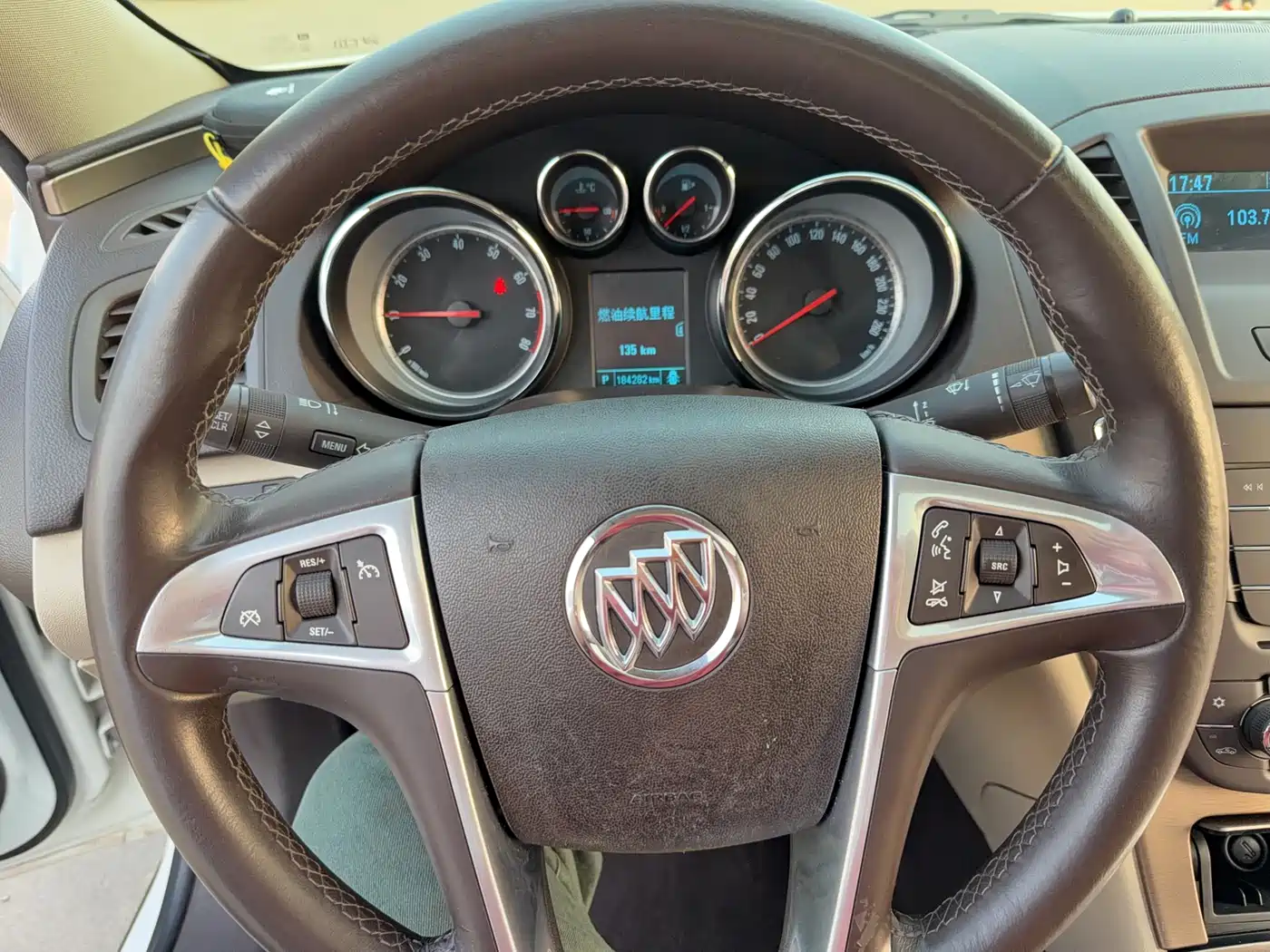 Buick Regal 2012 Model 2.0L Luxury фото 8