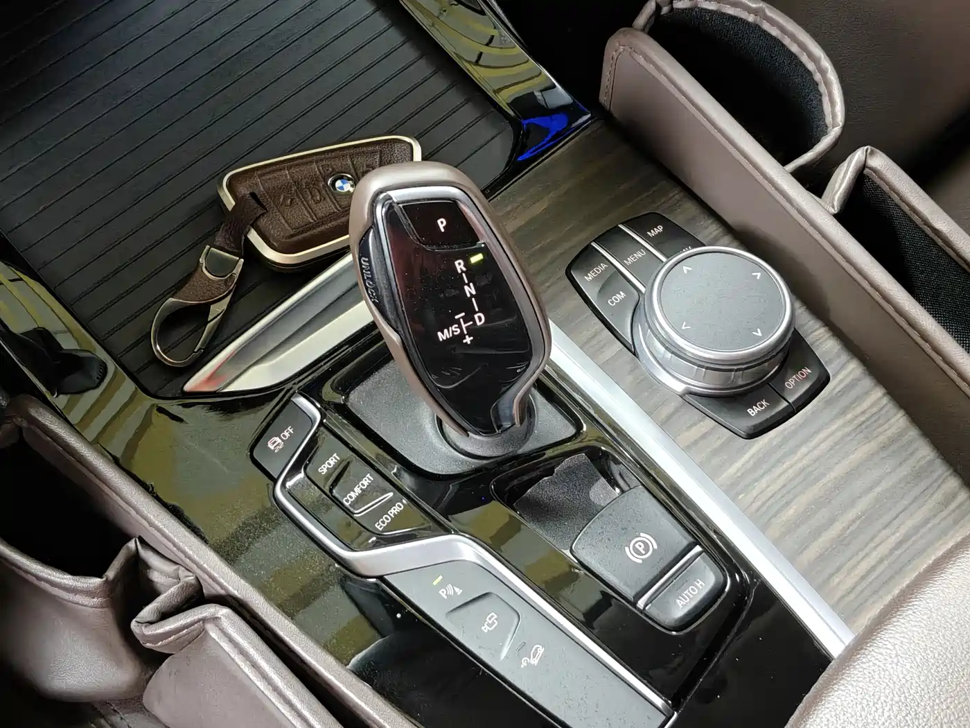 BMW X3 2020 xDrive28i Luxury Package фото 9