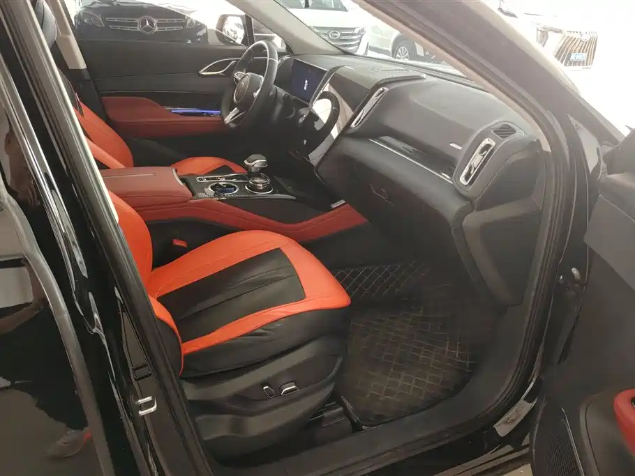 Hongqi HONGQI HS3 PHEV