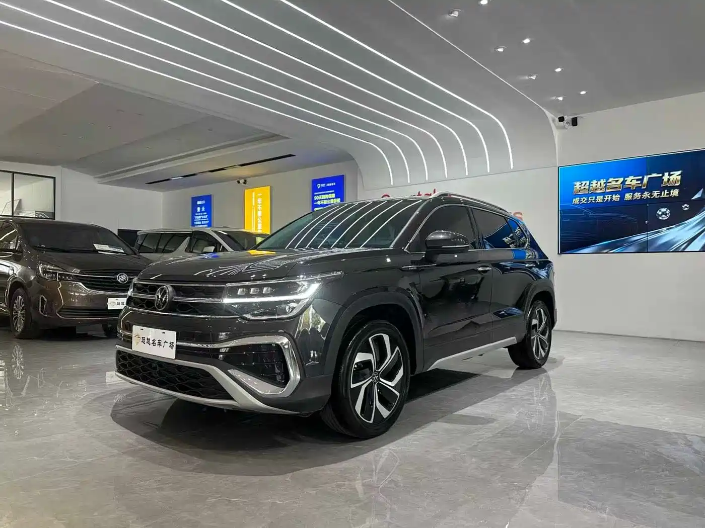Volkswagen Tharu 2024 300TSI 2WD Full Moon Edition