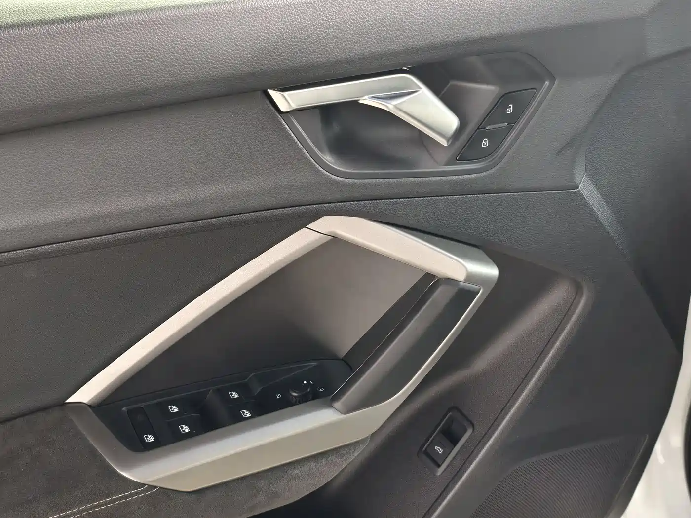 Audi Q3 2021 35 TFSI Fashion Sport фото 13