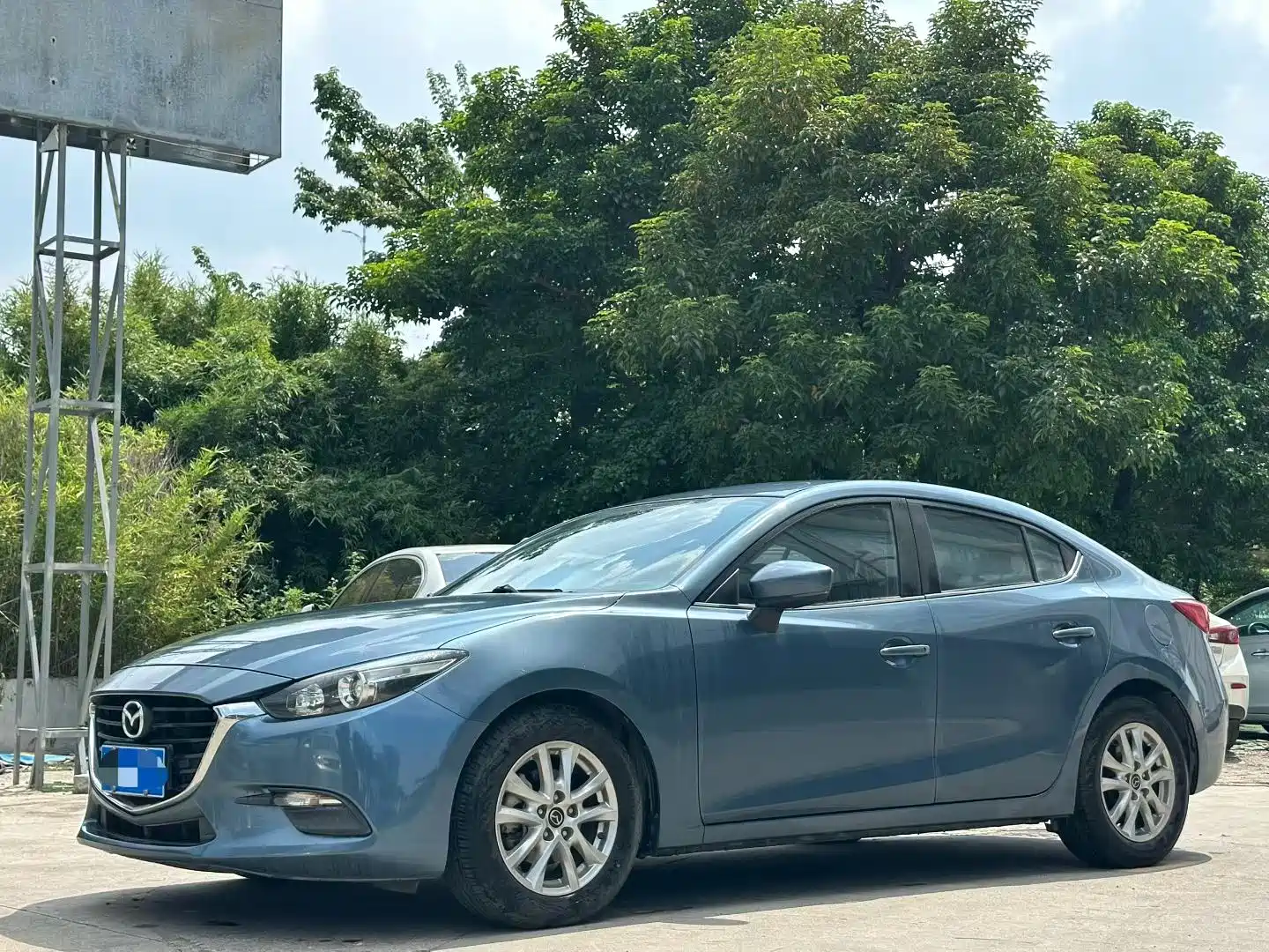 صورة 1 - Mazda Mazda 3