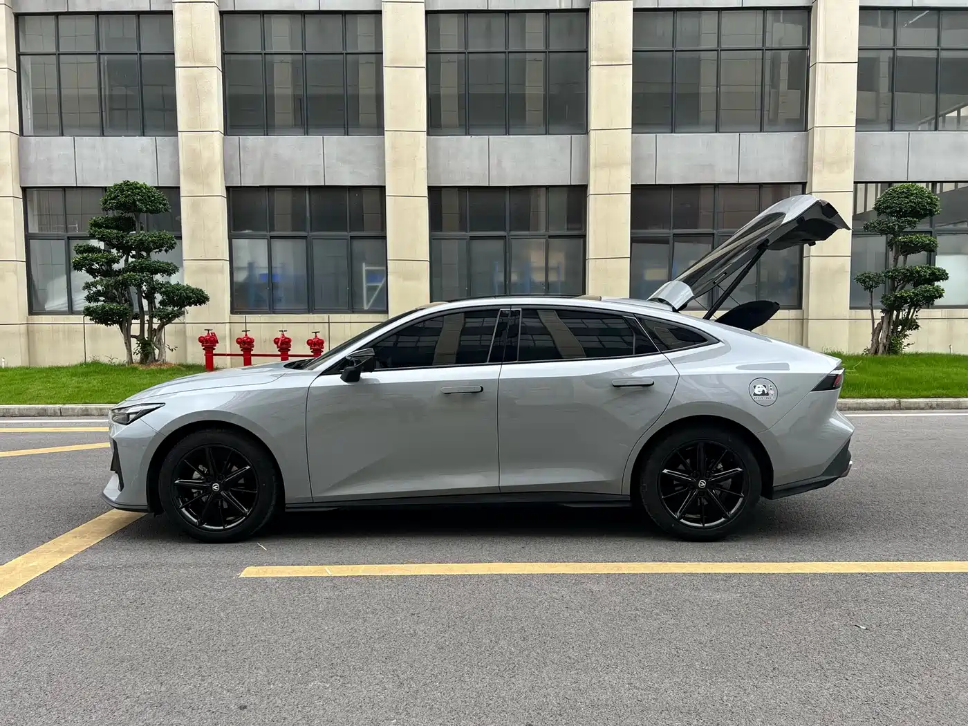 CHANGAN UNI-V
