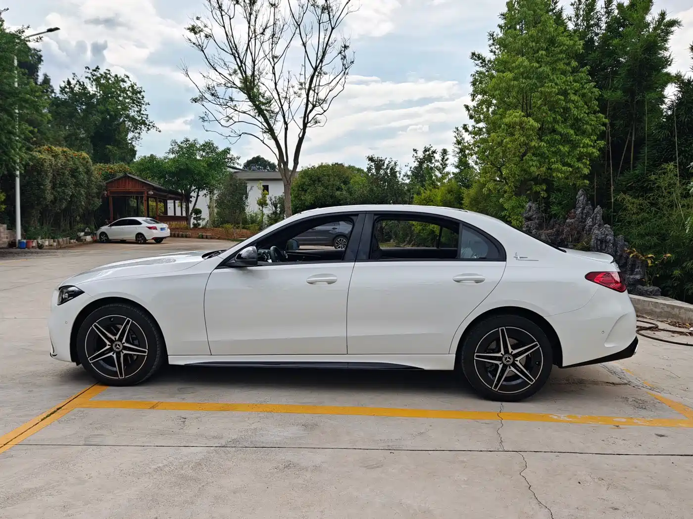 Mercedes-Benz C-Class 2024 Facelift C 260 L Moonlight Sport фото 11