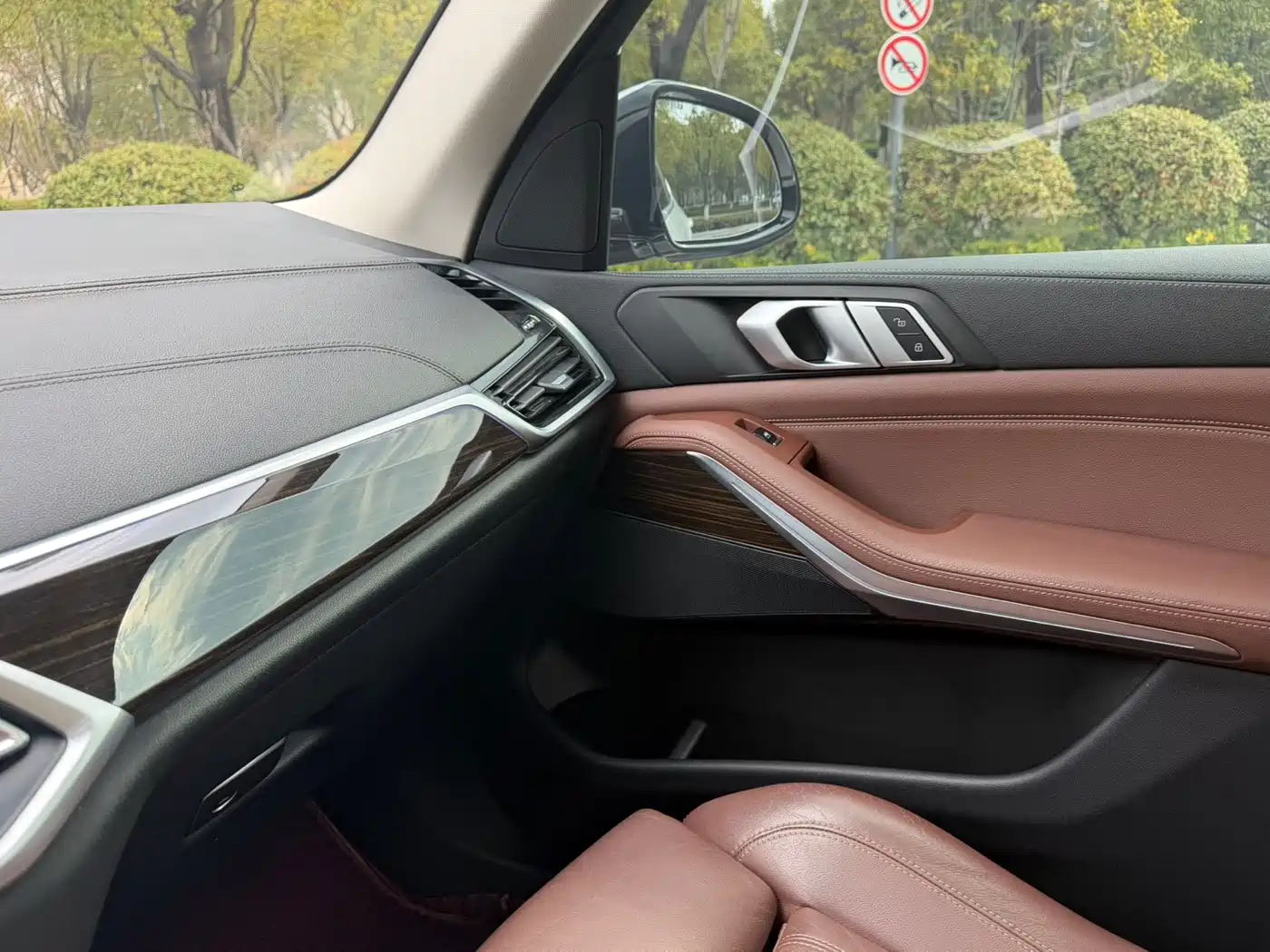 BMW X5 (Import) 2020 xDrive40i M Sport Package фото 17