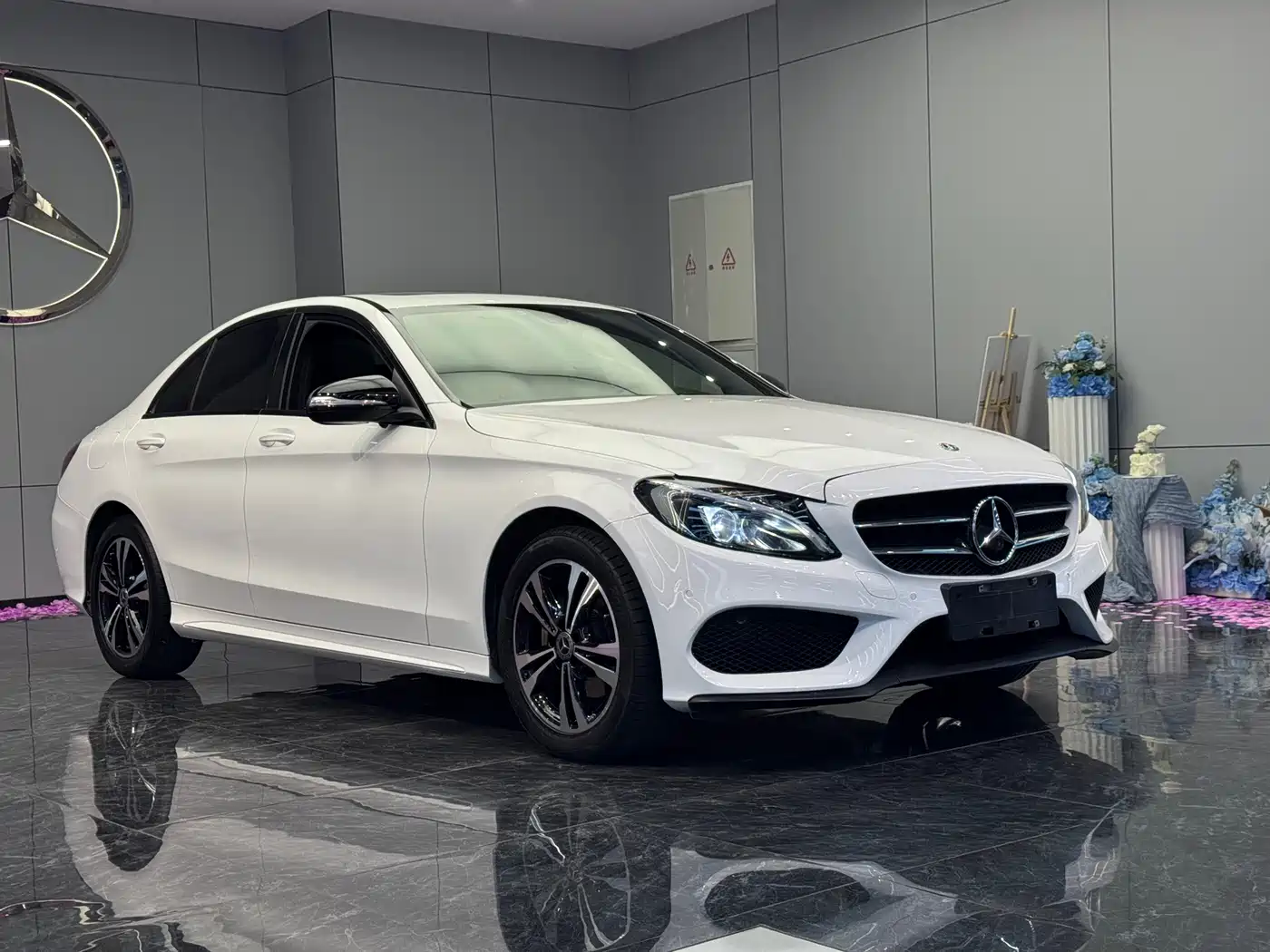 Mercedes-Benz C-Class 2018 C 200 Sport Edition фото 3