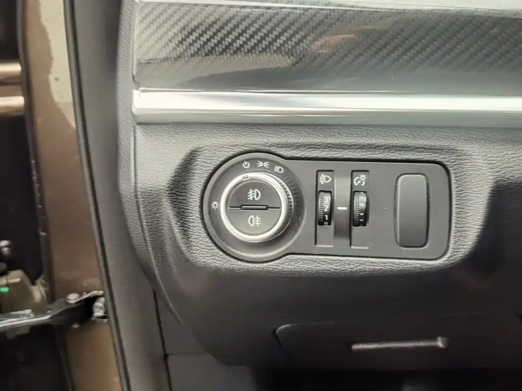 Photo 21 - Haval H7