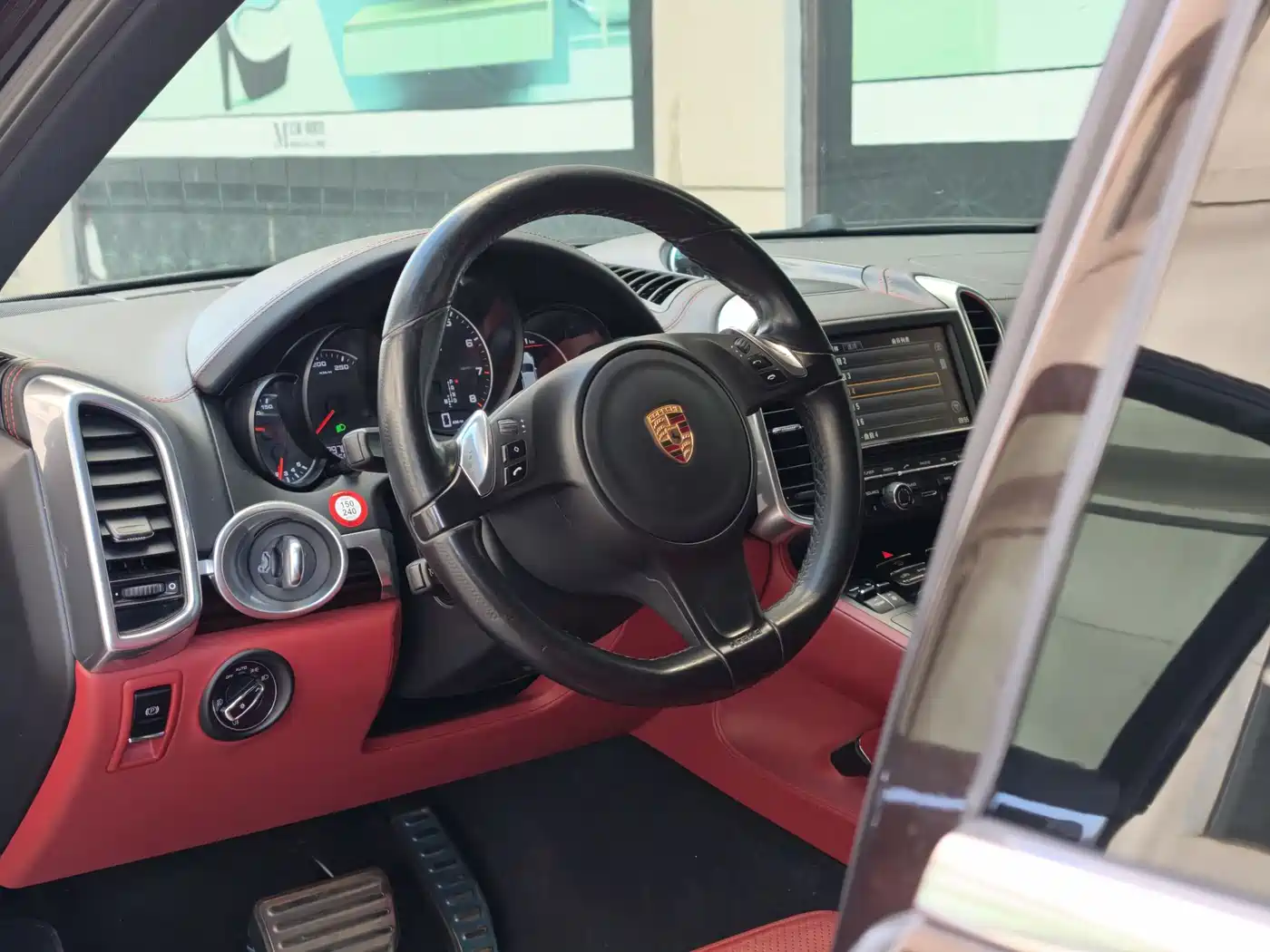 Porsche Cayenne 2014 Cayenne Platinum Edition 3.0T фото 7