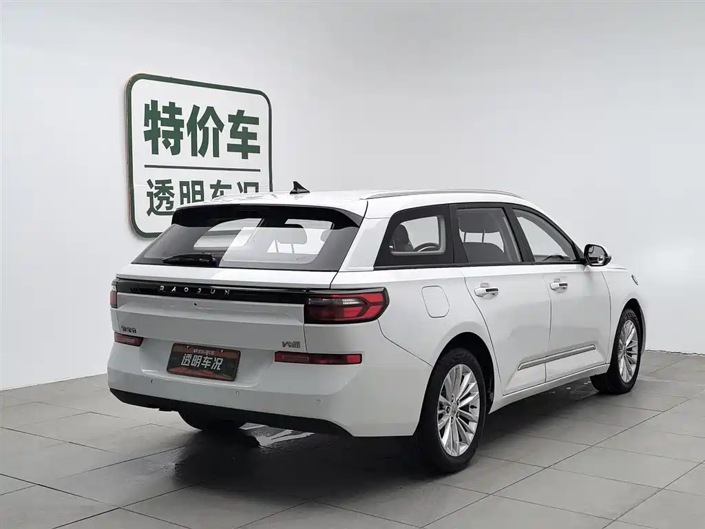 Baojun Valli 2021 1.5T Yili Ranch CVT Luxury фото 2