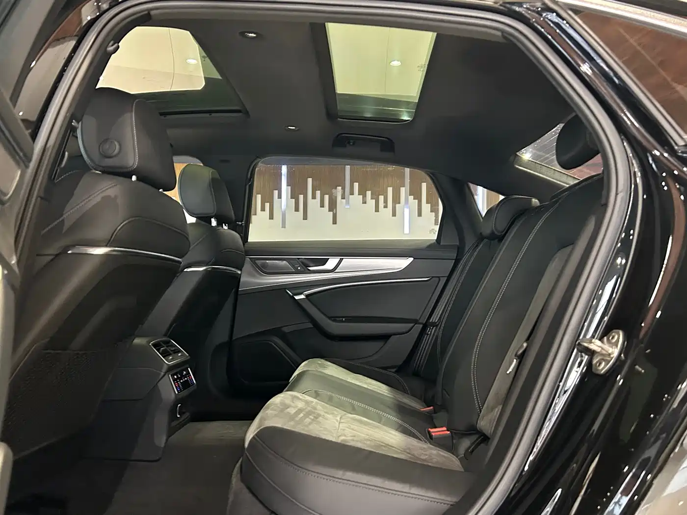 Audi A6L 2021 45 TFSI quattro Exclusive Sport фото 21