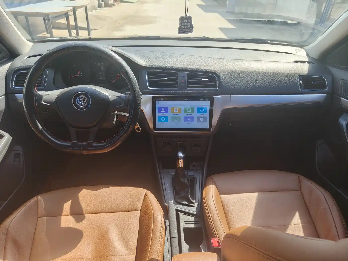 Volkswagen Lavida 2017 1.6L Automatic Trend Edition фото 8