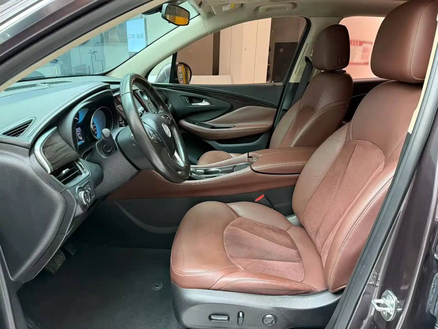 Buick Envision Plus 2017 20T FWD Elite фото 8